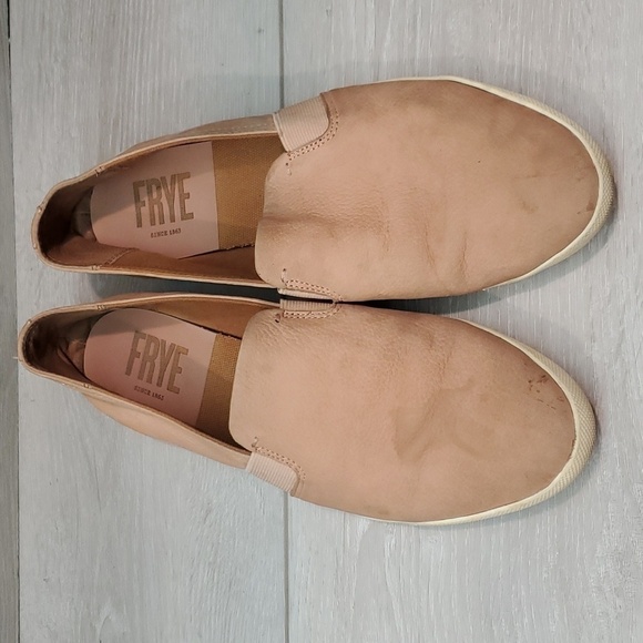 Frye Womens Lisa Leather Loafer Slip on flats shoes sz 9M - Picture 3 of 12